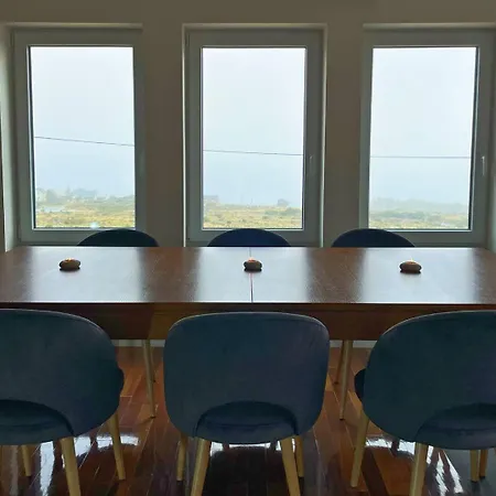 Fireplace 8 Person At 1500 M In Serra Da Estrela Lejlighed Penhas da Saúde