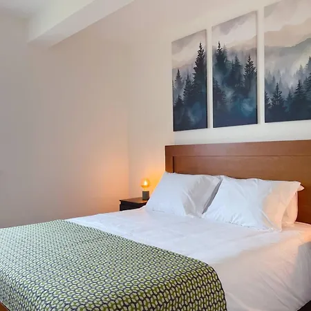公寓 Fireplace 4 Bedrooms 1500 M